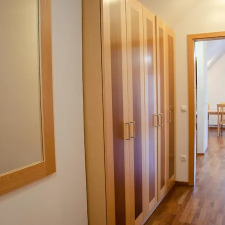 Apartment Luxury Prezin