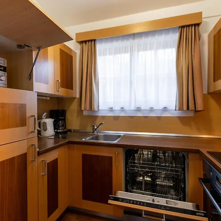 Luxury Prezin